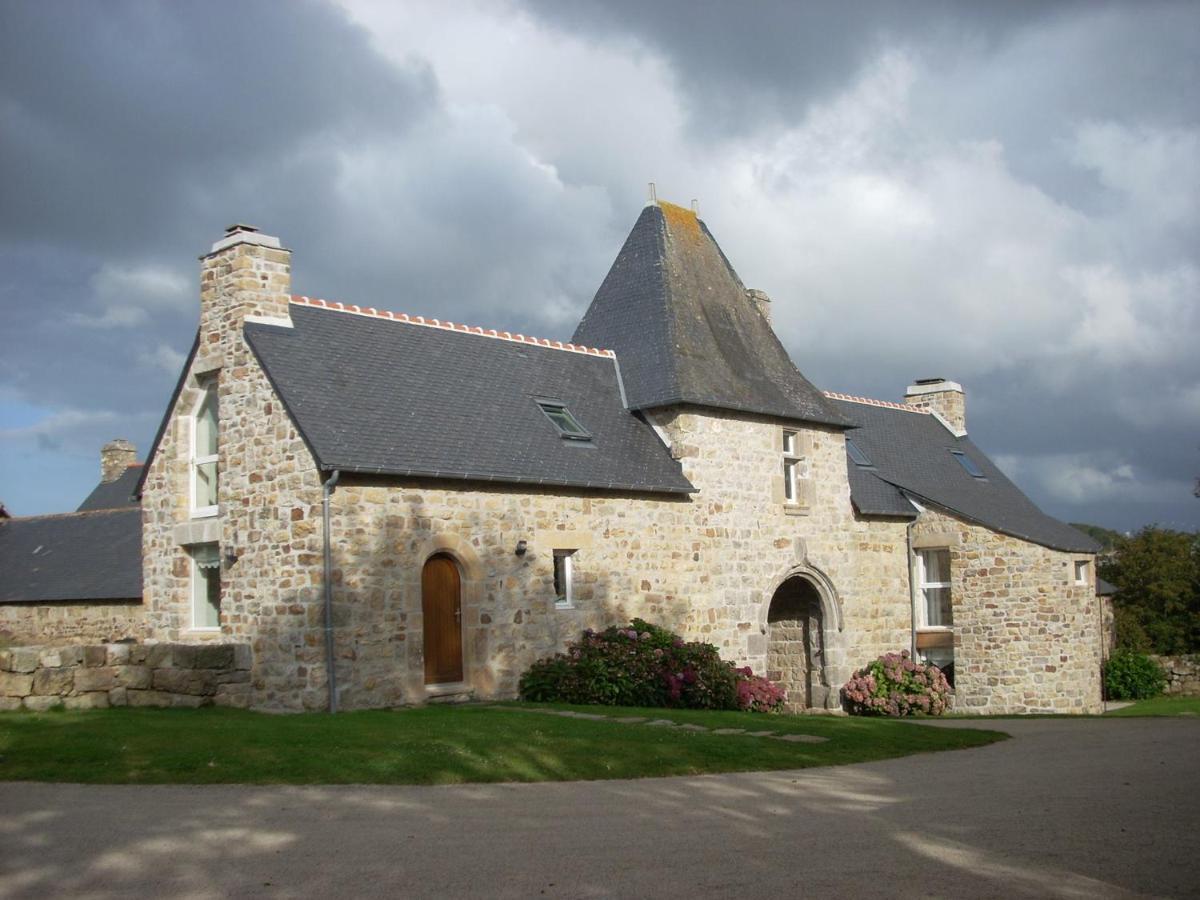 Gites Du Manoir De Goandour Крозон Экстерьер фото